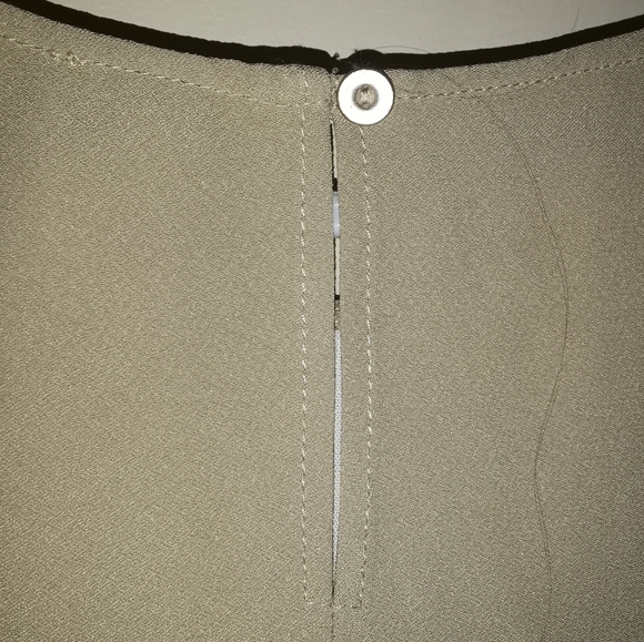 AZARA PARIS Flowy sleeves Top Tan size 40 (L/12) - Picture 8 of 11